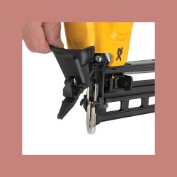 Dewalt DCN662D2 Καρφωτικό Καρφιού 18V 2x2 Ah